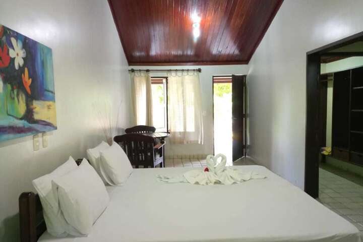 Room 3 of 31