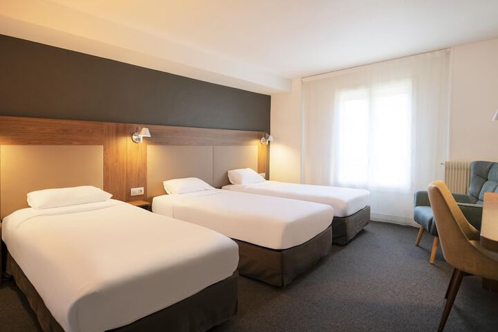 Room 21 of 69