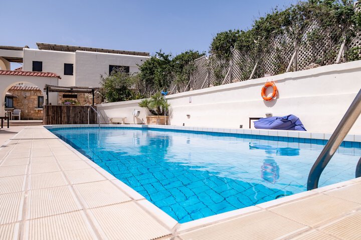 Pool 45 of 75