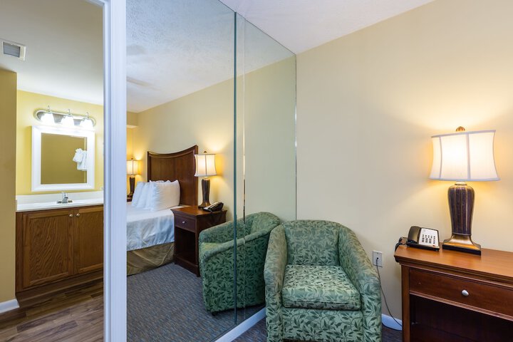 Room 7 of 53