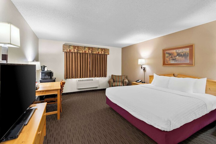 Room 33 of 55