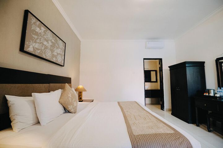 Room 27 of 132