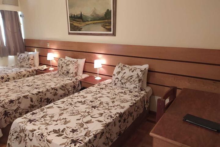 Room 15 of 46
