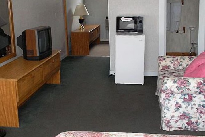 Room 25 of 50