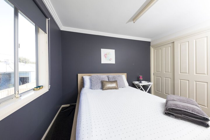 Room 5 of 45