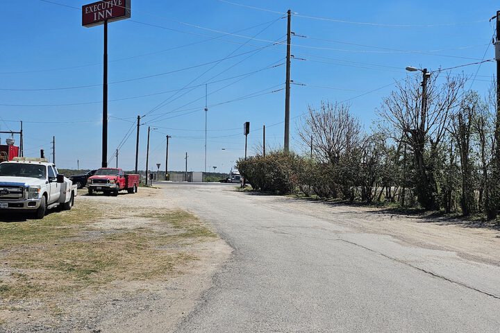 Property Grounds 16 of 23