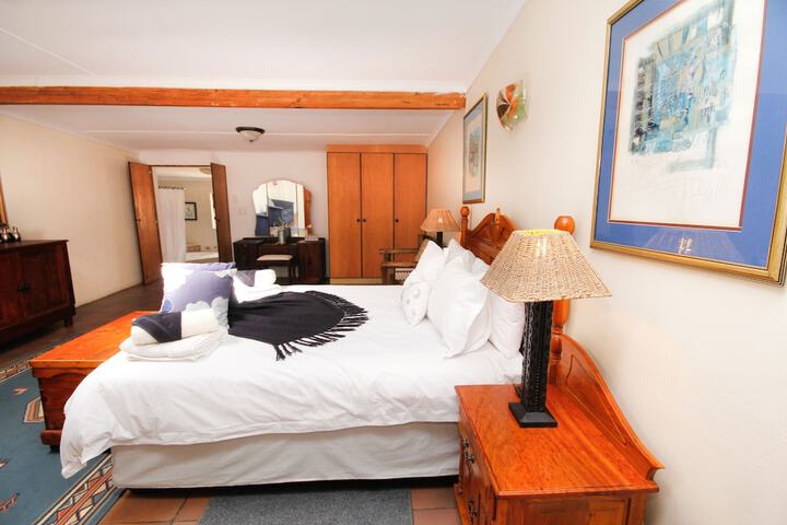 Room 28 of 85