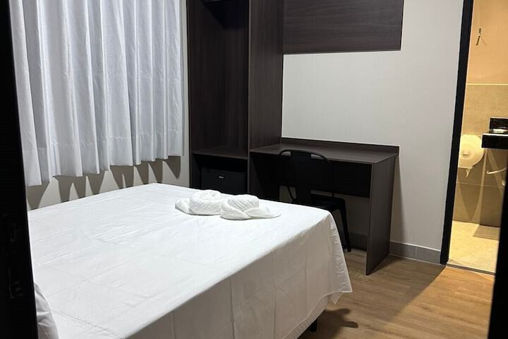 Room 3 of 15