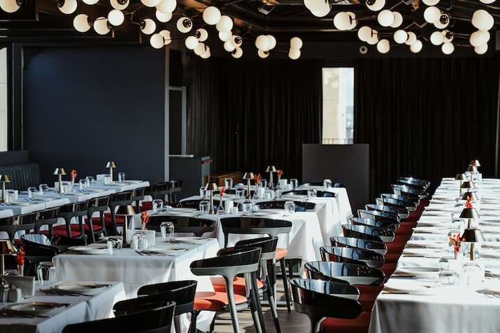 Ballroom/Hall 115 of 126