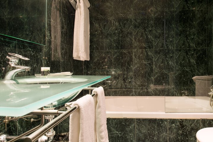 Bath Interior