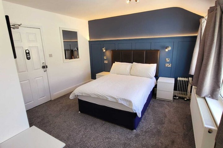 Room 7 of 56