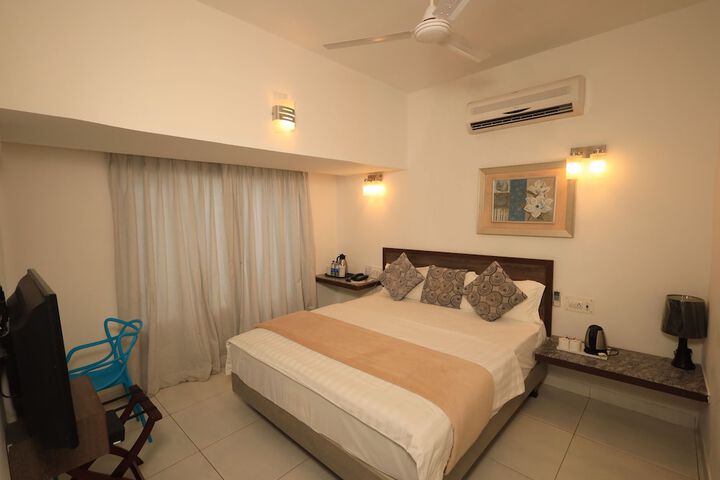 Room 16 of 74