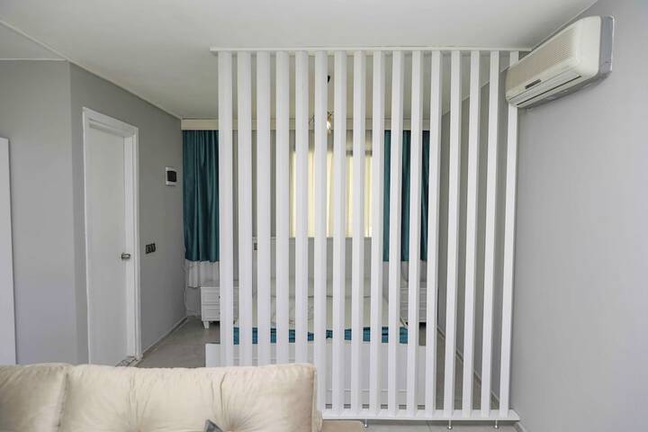 Room 25 of 68