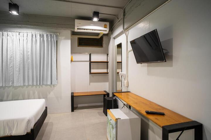 Hotel Suite Photo