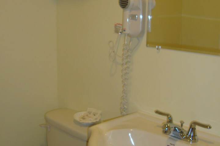 Room 18 of 24