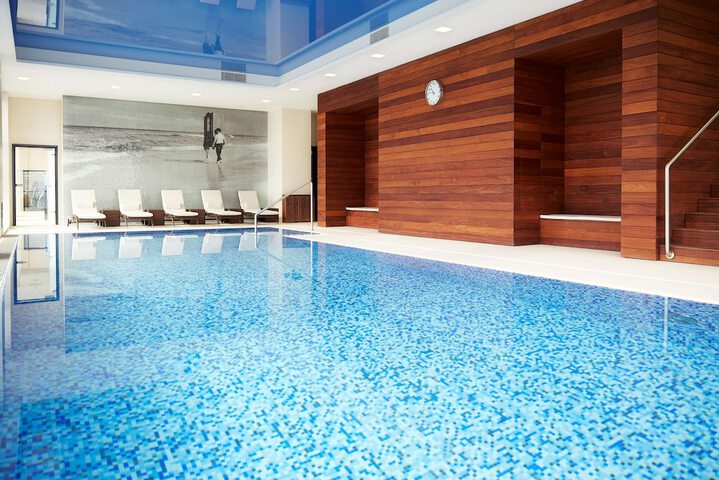 Pool 56 of 95