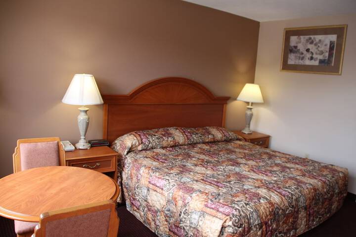 Room 7 of 43