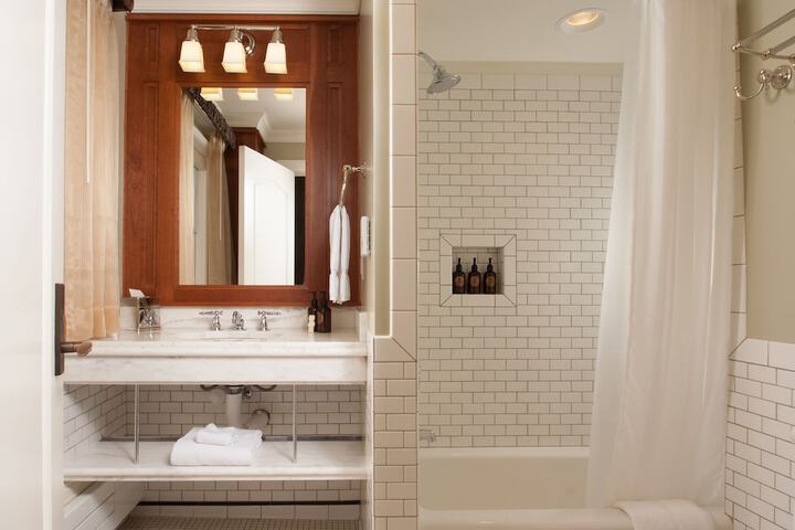 Bath Interior