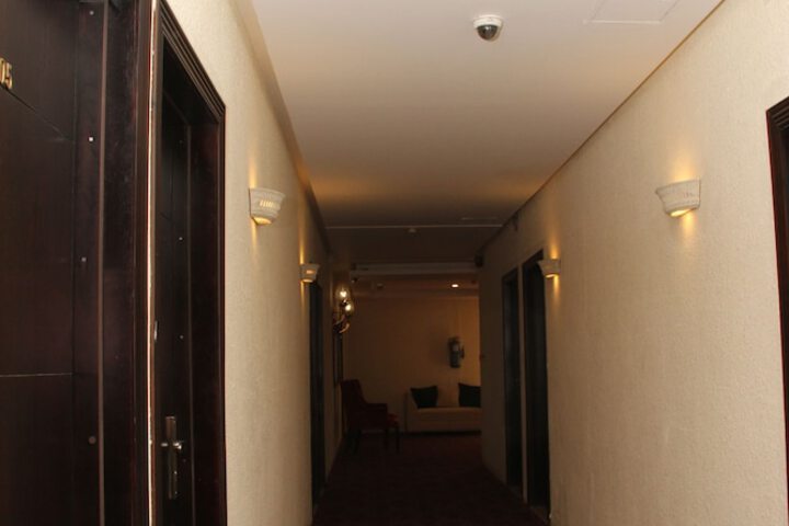 Ballroom/Hall 19 of 19