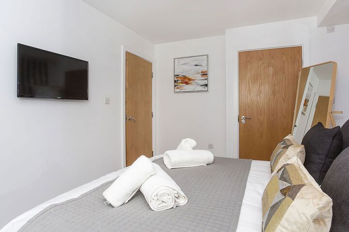 Room 14 of 14