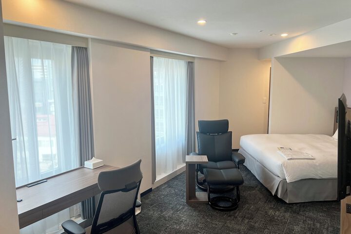 Room 40 of 120