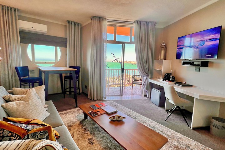 Room 45 of 106