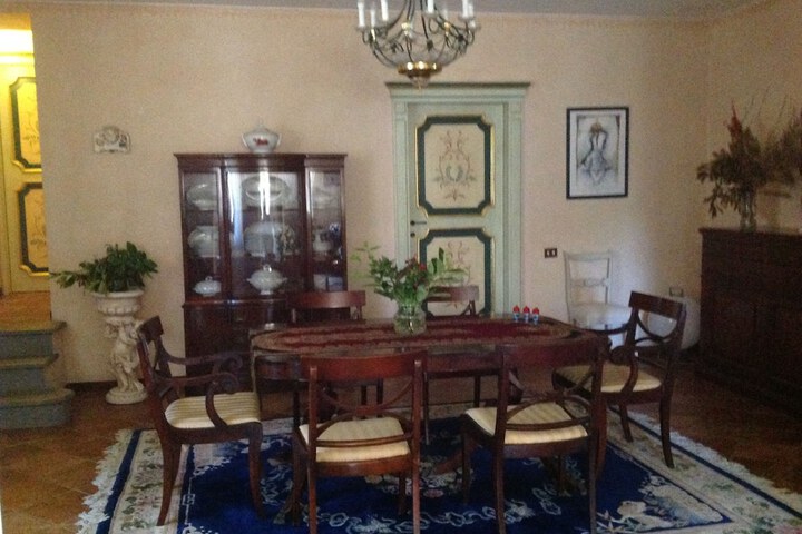 Room 29 of 35