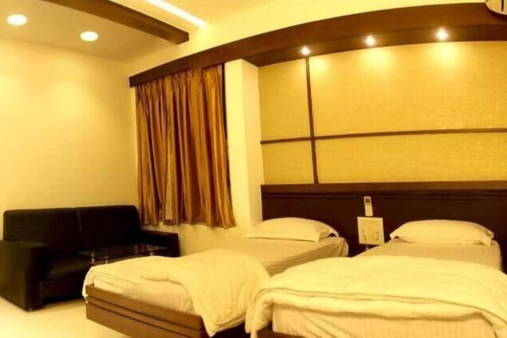 Room 15 of 24