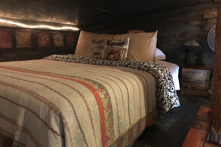 Room 3 of 129