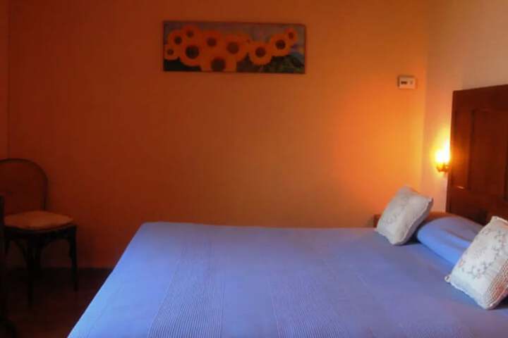 Room 8 of 23