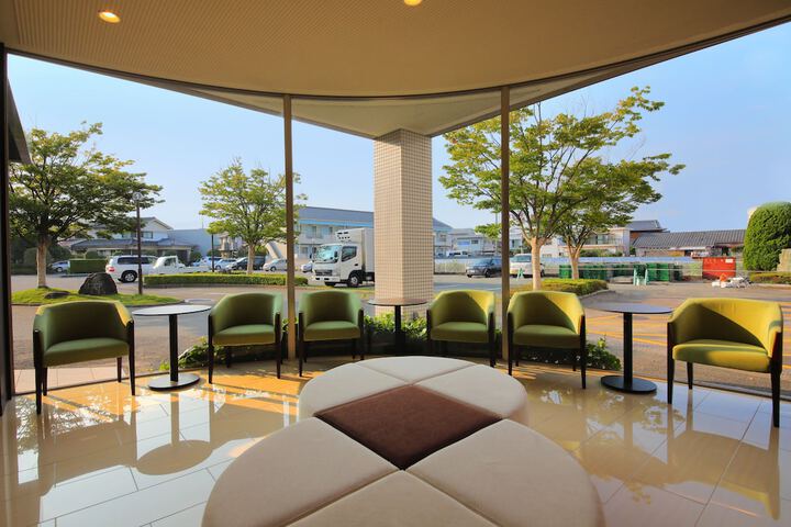 Guest Lobby