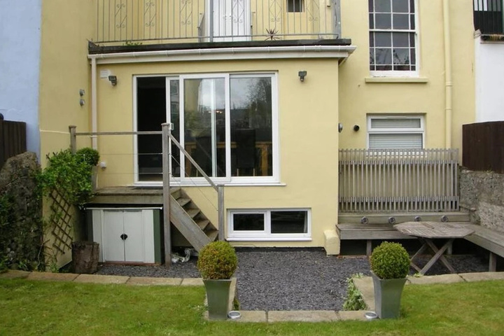 Victoria Street 35 Flat 1