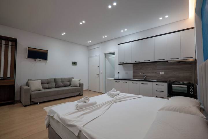 Room 62 of 131