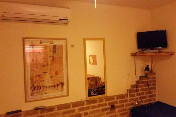Room 16 of 45