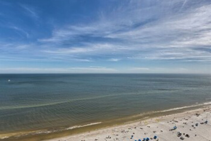 Beach 42 of 136