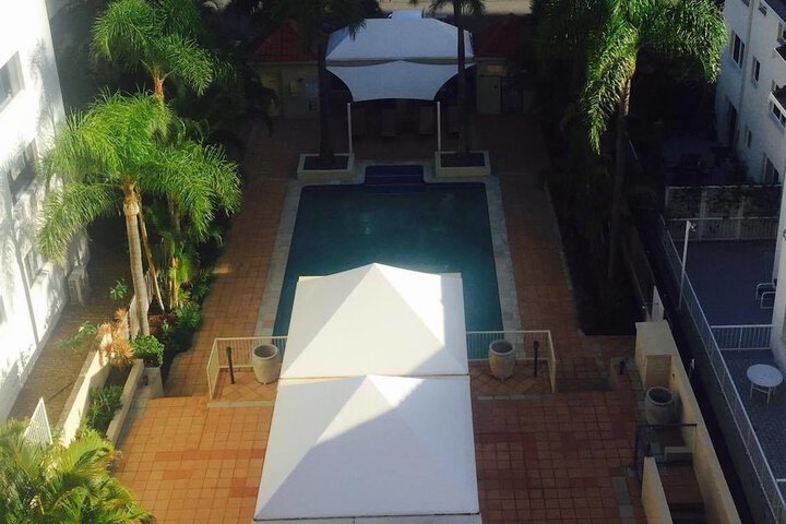 Hotel Exterior 38 of 46