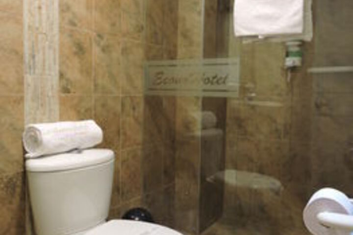 Room 4 of 56