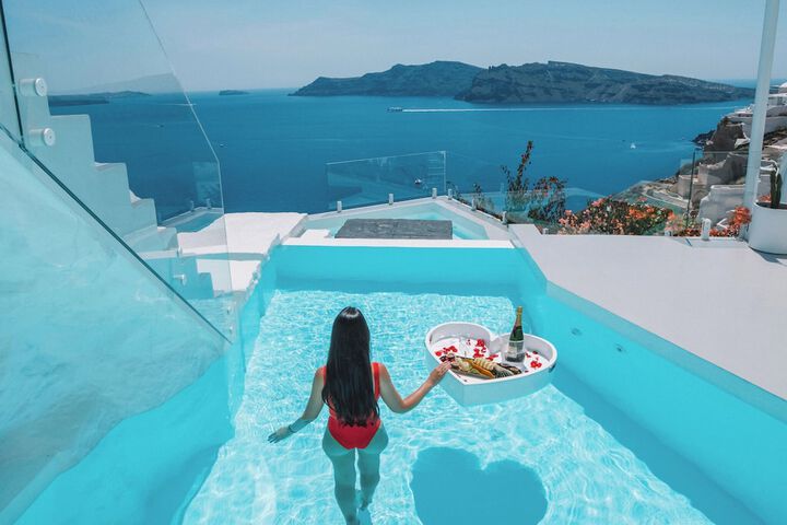 Pool 62 of 240