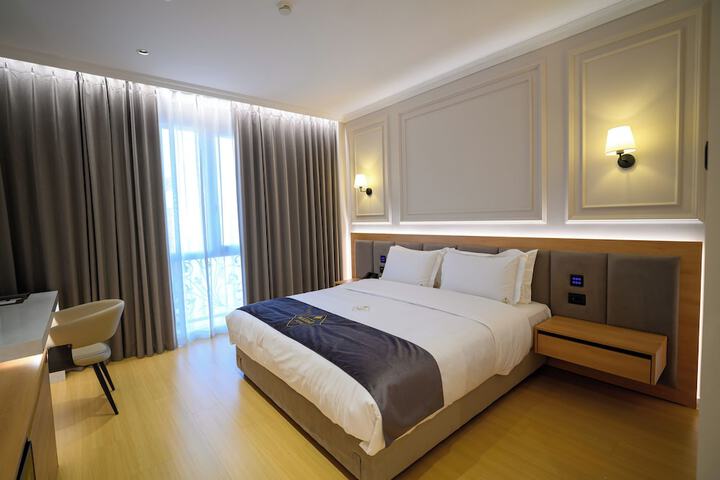 Room 19 of 53