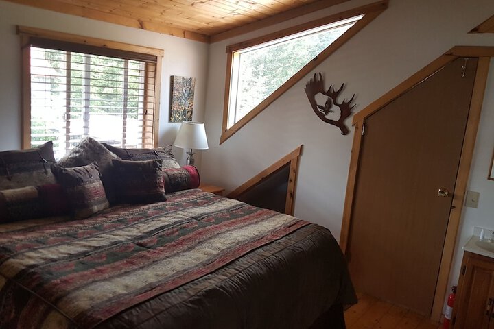 Room 13 of 90