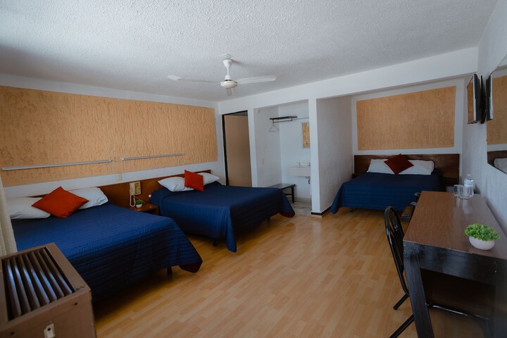 Room 18 of 45