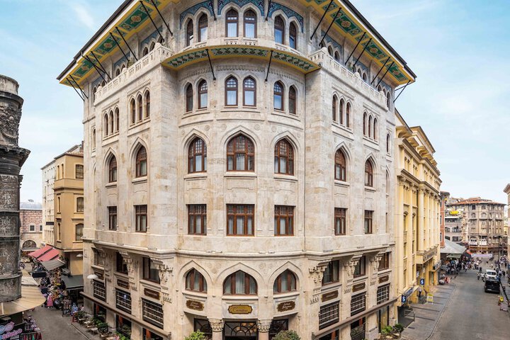 Hotel 94 of 97