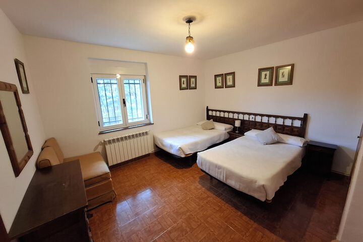 Room 7 of 44
