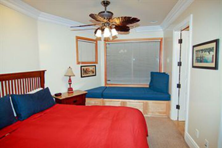 Room 11 of 41