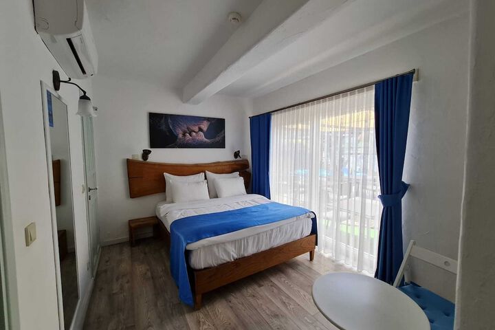 Room 48 of 137