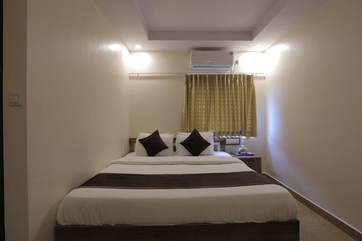 Room 17 of 52