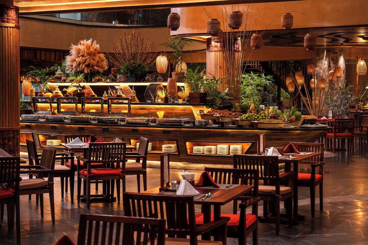 Dining 293 of 303