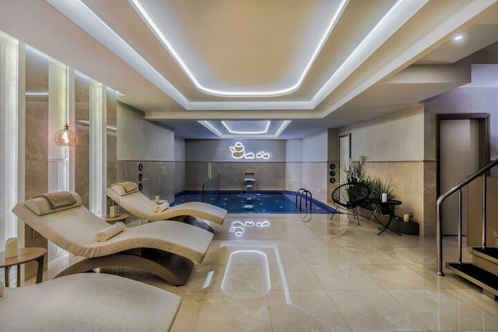 Pool 26 of 54