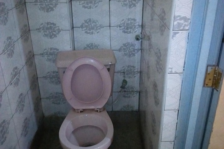 Room 8 of 22