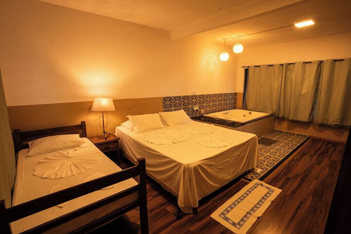 Room 19 of 147